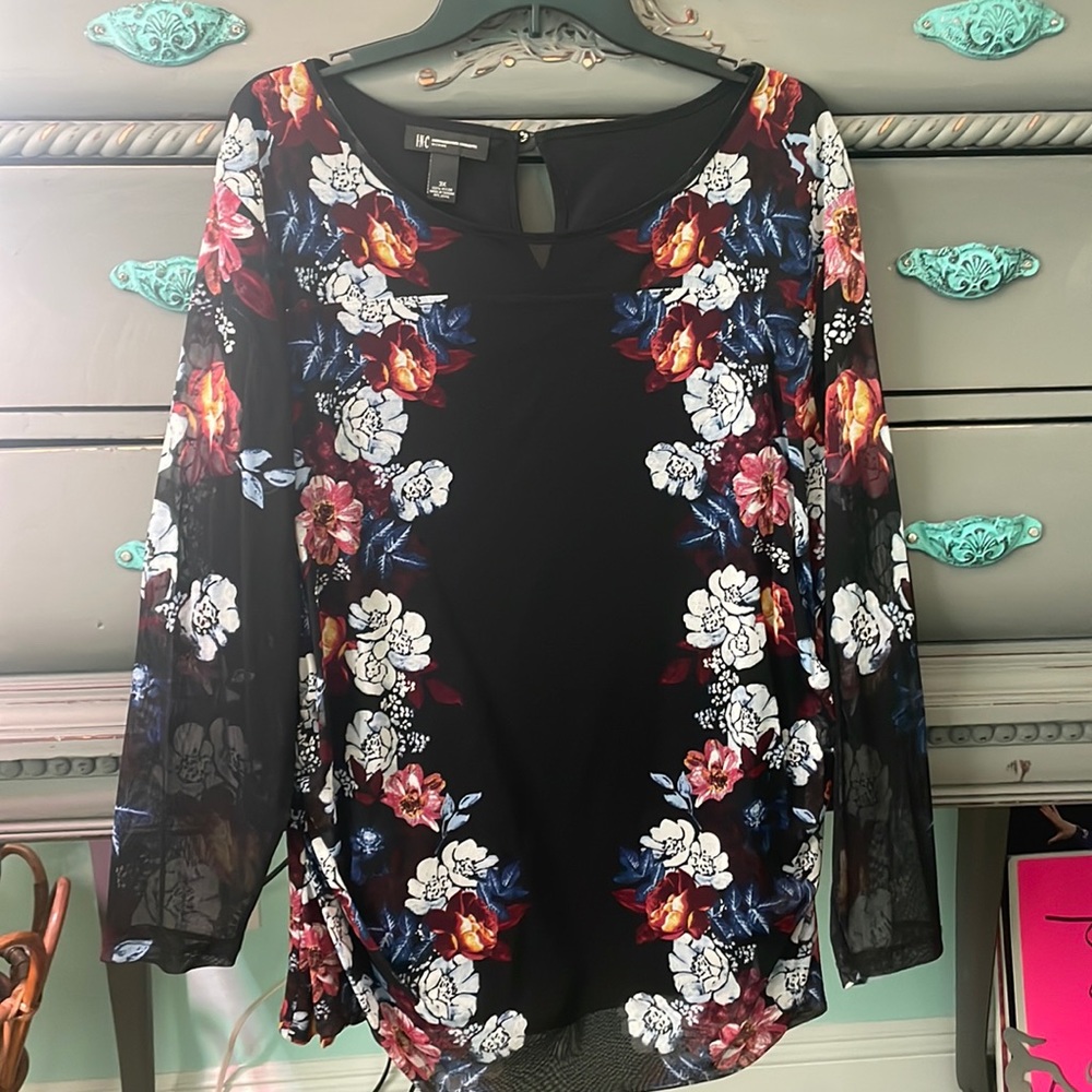 Gorgeous dressy top